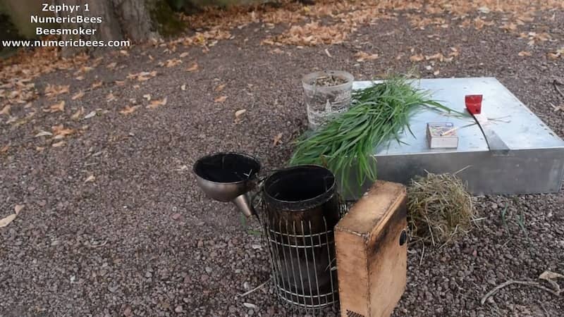 Zephyr, the electric blower bee smoker that simplifies the life of beekeepers.