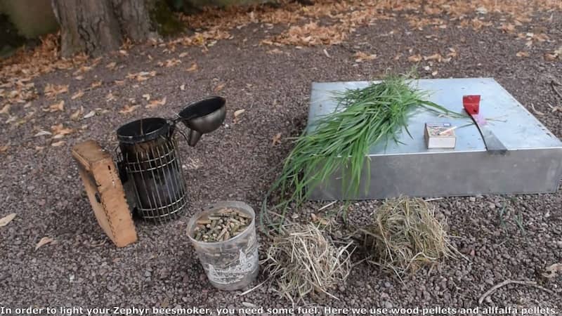 Zephyr, der Bienen Smoker mit elektrischem Gebläse, der das Leben der Imker vereinfacht.